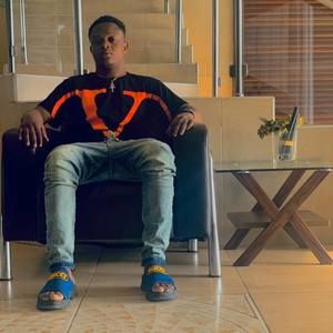 Meet your Posher, Blu